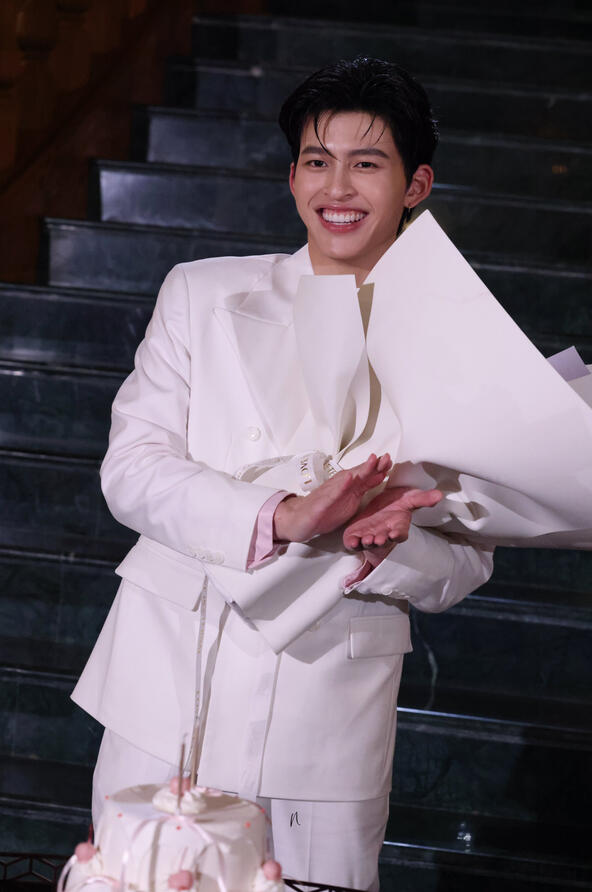 #LOrealGlycolicxPondNaravit - 31 jan 2026